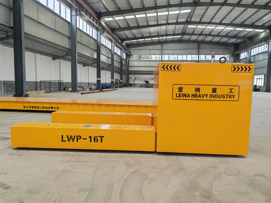 南亞客戶定制兩臺(tái)載重16噸帶液壓升降無軌電動(dòng)平車